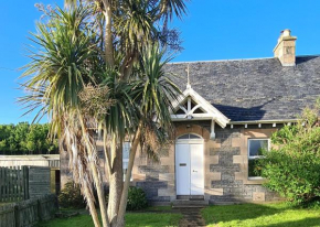 Spacious rural cottage outside Campbeltown